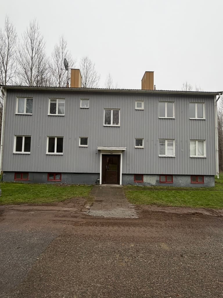 Skiffervägen 14 i Kumla