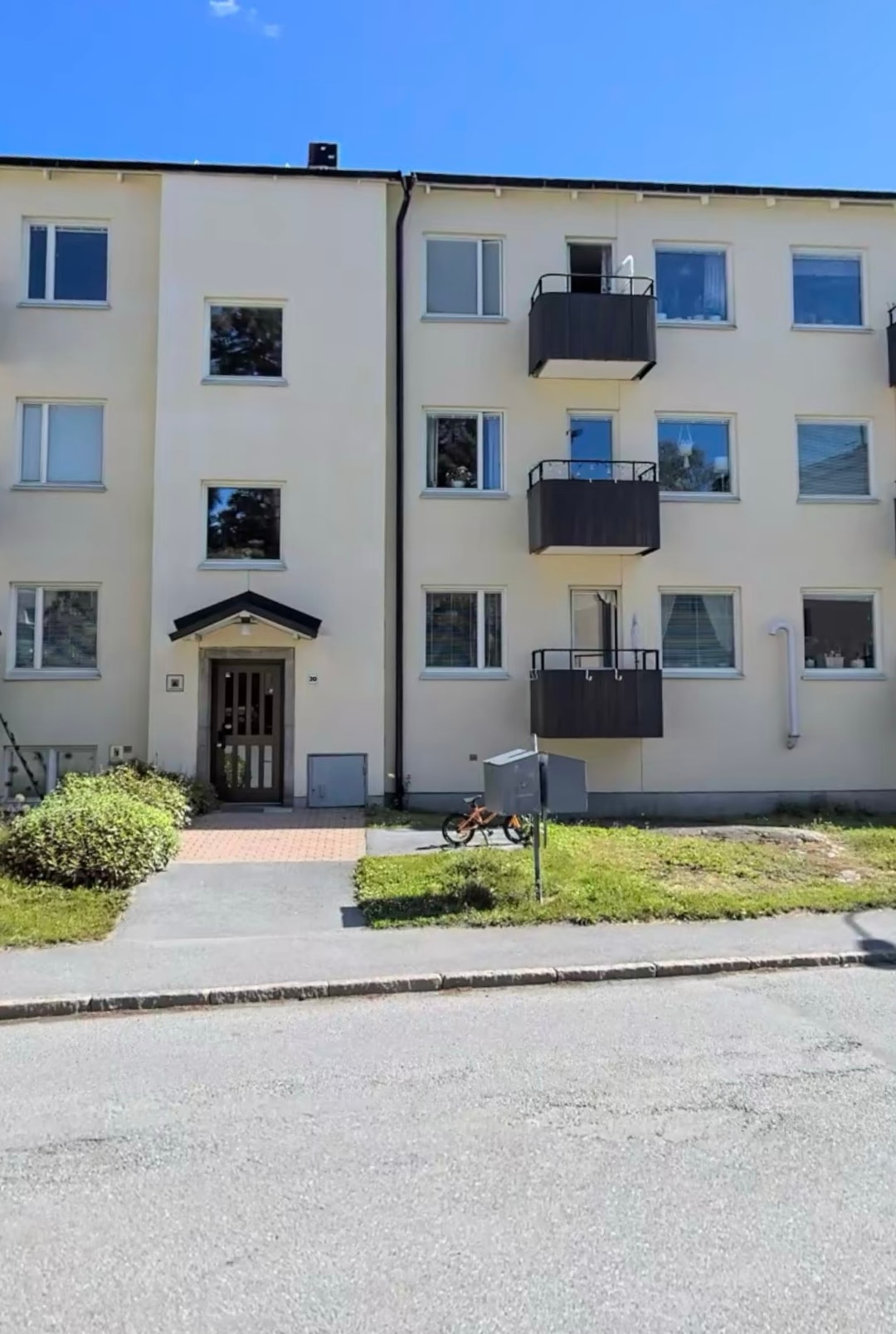Kaggeholmsvägen i Enskede