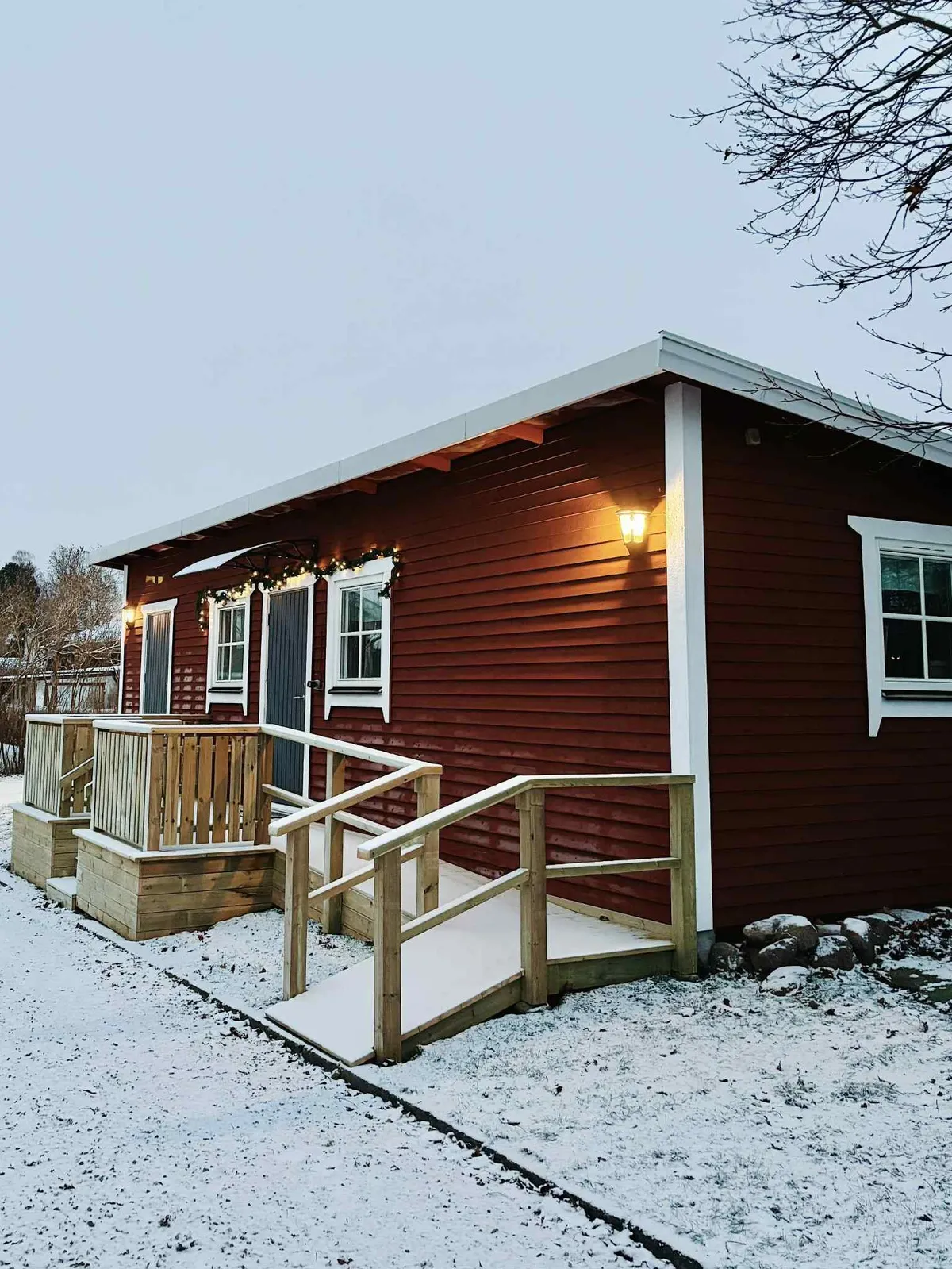 Säbyholmsvägen i Rosersberg