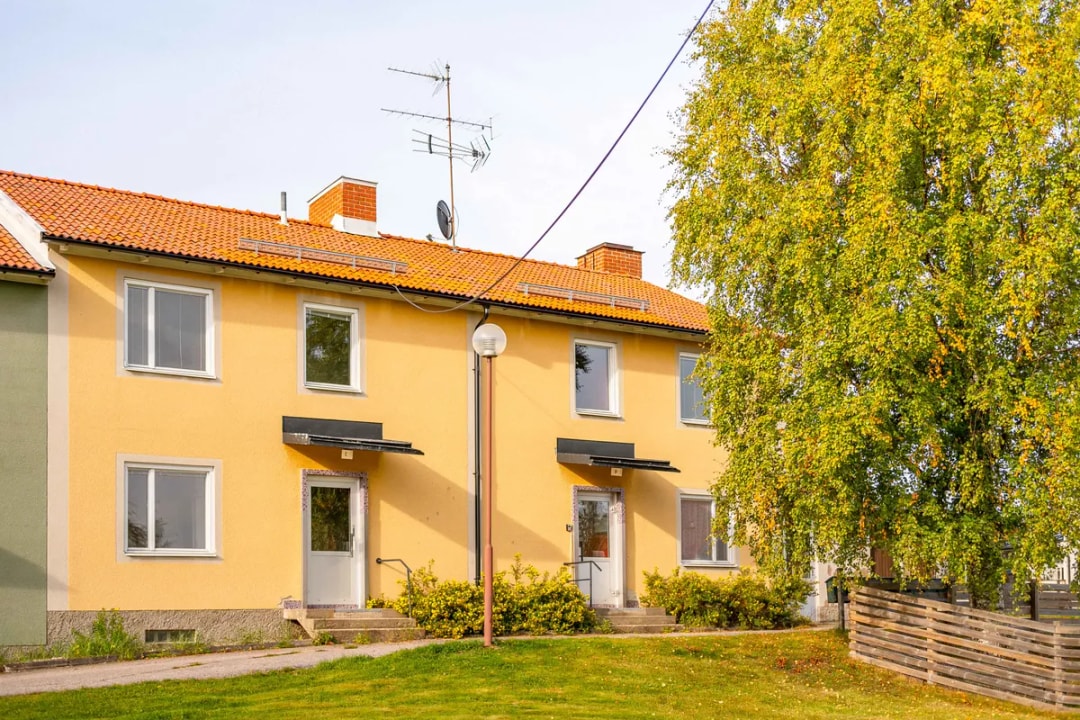 Smalbyvägen i Lingbo