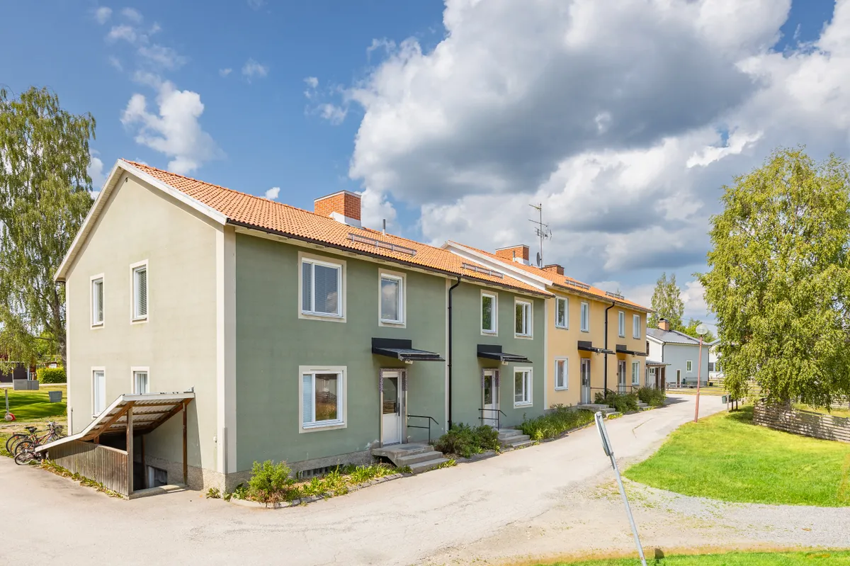 Smalbyvägen i Lingbo