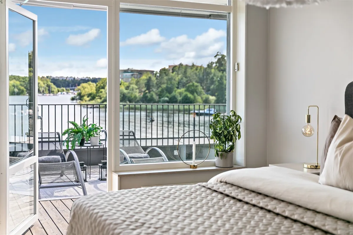 Huvudsta strand i Solna